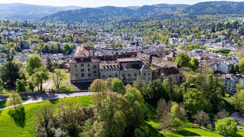 Baden-Baden Apartment | Stadtblick vom Herrengut