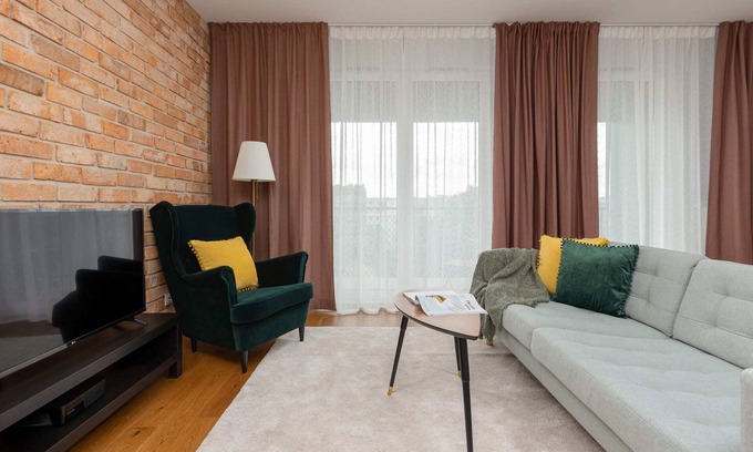 Nowa Praga Apartment | Stalowa 39 | Apartment near PGE | Parking