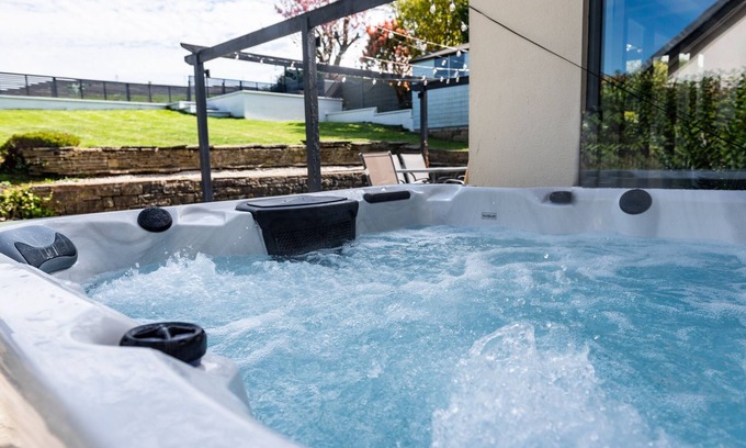 Stalybridge House | Stalybridge Sanctuary - Luxe Hot Tub Retreat