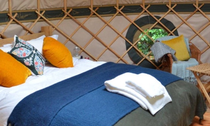 Stamford RV Rental | Stamford Meadows Glamping - Walnut Yurt Site with Hot Tub
