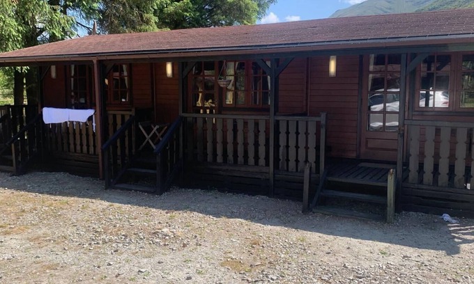 Crianlarich Cabin | Standard Cabin in Crianlarich, west highland way