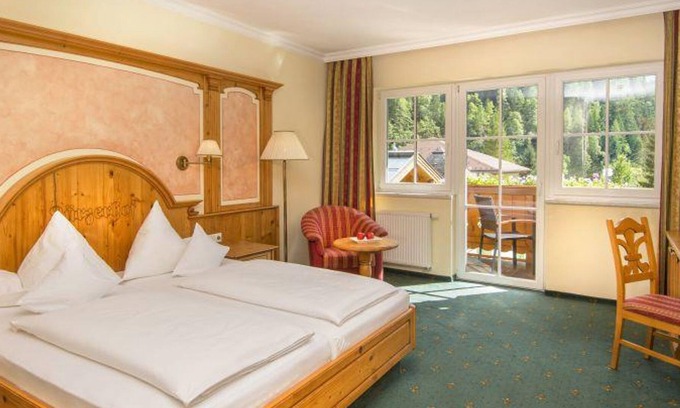 Untertauern Hotel | Standard double room, 28m², shower, WC - Lürzerhof, wellness and spa hotel