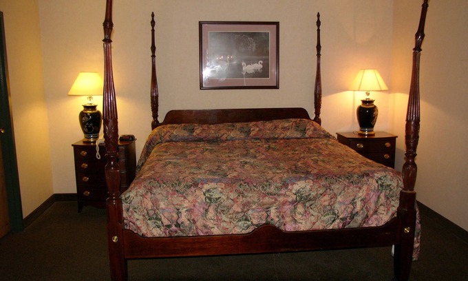 Worthington Hotel | Standard King Room Non-Smoking