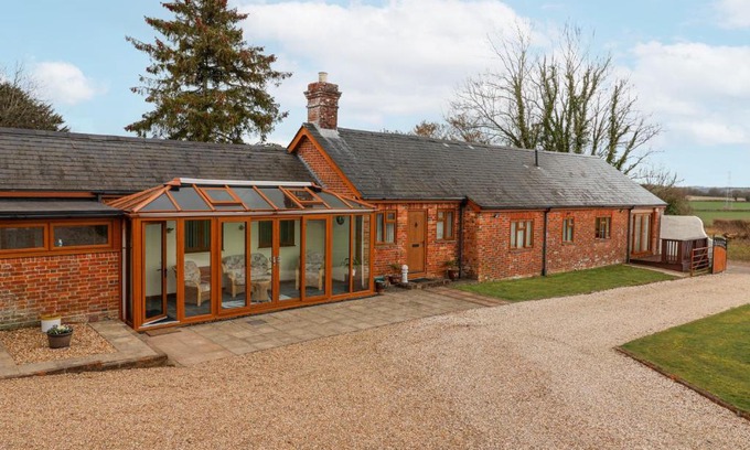 New Forest District House | Stapleton Farm Bungalow