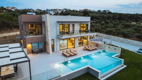 Galatas Villa | Star Luxury Villa - "Heated" pool, gym & playground