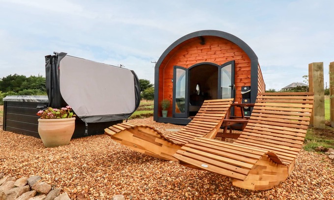 Mabe Cottage | STARGAZE, pet friendly, character holiday cottage in Ponsanooth