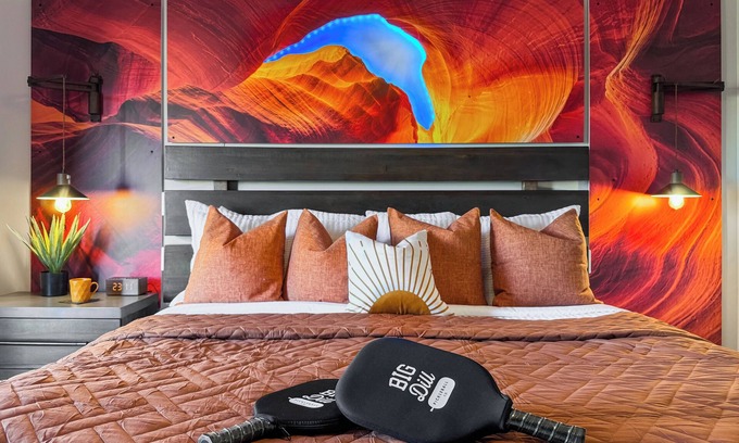 St. George Villa | Stargazer – Luxury Condo, Rooftop Views, Private Hot Tub