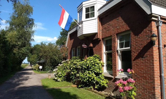 Zoutkamp House | Starting point for exploration of the Marne area and National Park Lauwersmeer