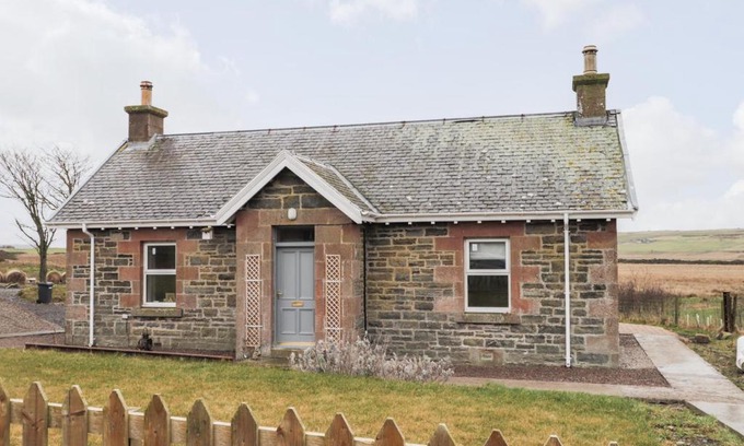 Lybster House | Station House