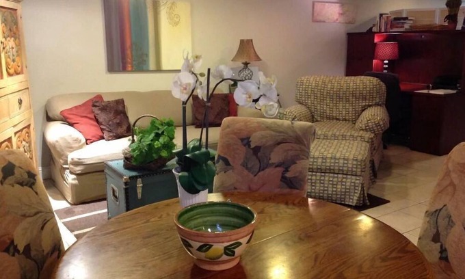 Reno Apartment | Stay at home in Reno close to midtown and airport