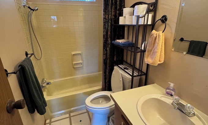 Seymour House | Stay at the Ranch