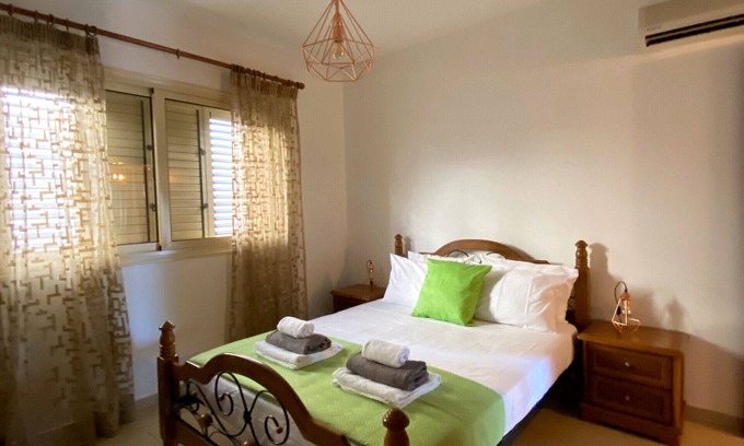 Mandria Apartment | STAY Meadow Vista Apartment