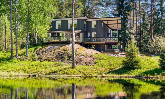 Lohja Villa | Stay North - Villa Mustikka