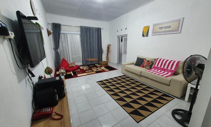 North Cirebon Villa | Stay@Pitaloka