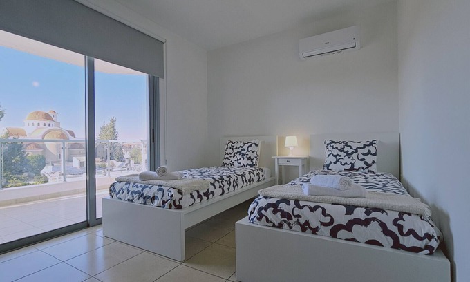 Larnaca Apartment | STAY Skyline Nest