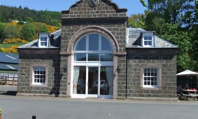 Perth Cottage | Stay somewhere unusual , Peaceful central location, sleeps 4, Pets Welcome.