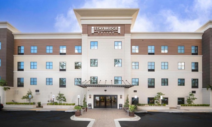 Summerville Hotel | Staybridge Suites - Summerville by IHG