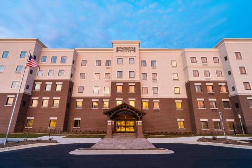 Lake Arbor Hotel | Staybridge Suites - Washington DC East - Largo by IHG