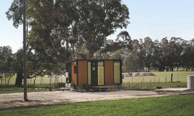 Warrenmang House | Stella at Sheltered Paddock by Tiny Away