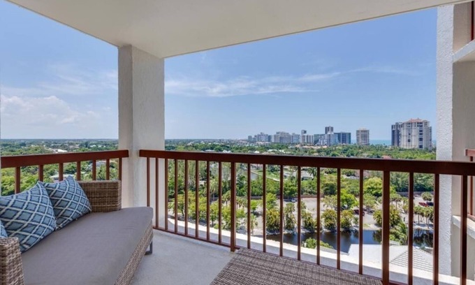 Pelican Bay Resort | Steps Away from White Sands: Rooom w/Breathtaking Coastal View, Pools Access
