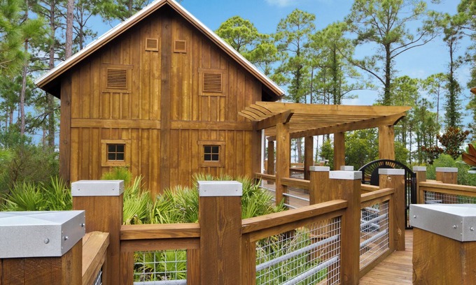 Baytowne Wharf Condo | Steps From Baytowne Wharf With Pool & Private Beach Access