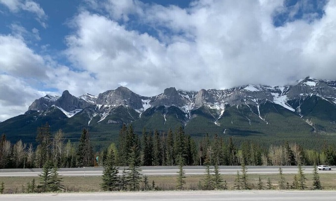 Harvie Heights Apartment | Steps to Banff National Park l Mountain Getaway