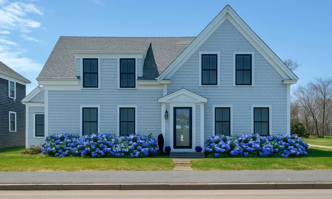Hyannis House | Steps to Harbor & Dining! Updated Home Slps 12