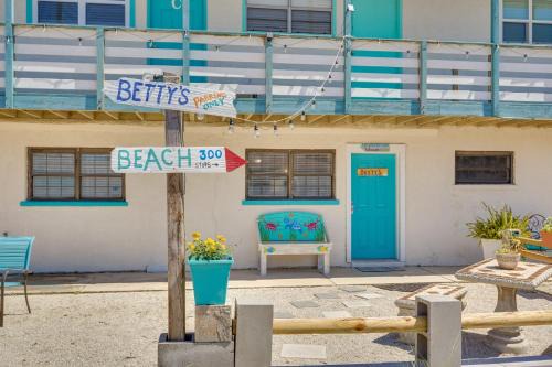Bel Air Apartment | Steps to Sand Panama City Beach Apartment!