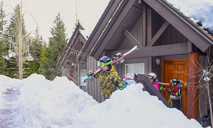 Upper Village House | Steps to SKI-IN/OUT | Luxury 3BR | Communal Hot Tub | Managed By Aloha Whistler