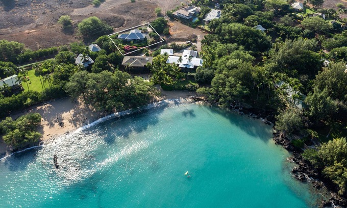 Puako House | Steps to Waialea Bay, AC, updated home