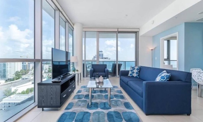 North Beach Apartment | Steps to Waterfront Parks | Balcony& In-unit Storage | Beach Access
