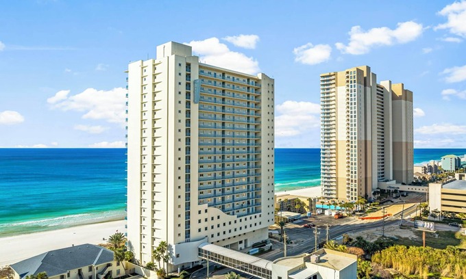 Panama City Beach Condo | Sterling Breeze by Panhandle Getaways