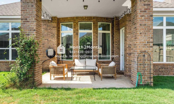 Sugar Land House | Sterling Heights Retreat #42195