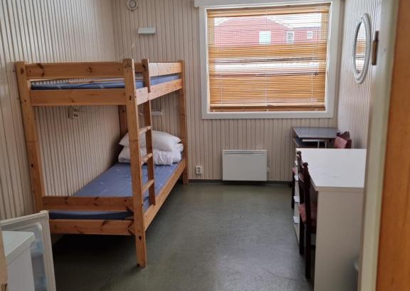 Tysfjord Hostel | Stetinden National Mountain Lodge