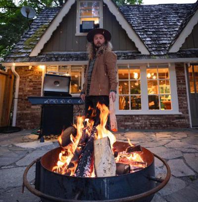 Verlot House | Stilly River Haus - Hot tub - Firepit - Fireplace