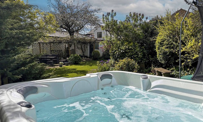 Frognall Cottage | Stone Cottage - Hot Tub, Wooded Garden, Play Area