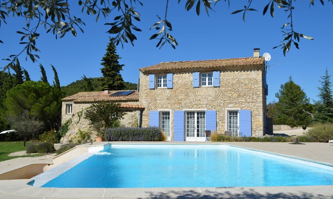 Seguret House | Stone house with beautiful swimming pool and surrounding panorama