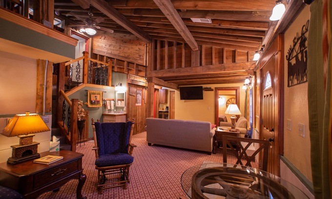 Lanesboro Hotel | Stone Mill Hotel & Suites