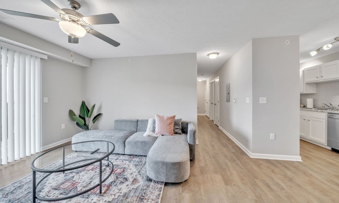 New Albany Apartment | Stonecrest 712, 2Bd Apt I Free Parking I Pool