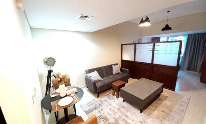 Jumeirah Lake Towers Apartment | StoneTree - Lake Terrace Studio - Near Metro Station