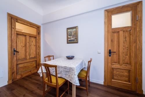 Avoti Apartment | Stories Writer's AP 40sqm Renovated Free parking
