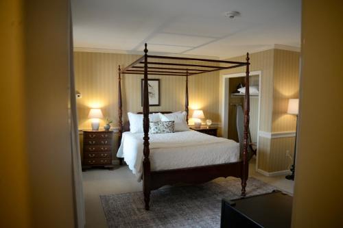 Strasburg Hotel | Strasburg Village Inn