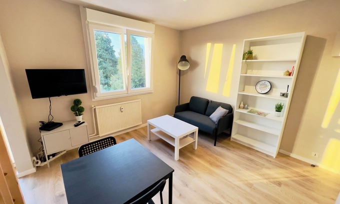 Lure Apartment | Studio 43ajj au Centre Ville de Lure