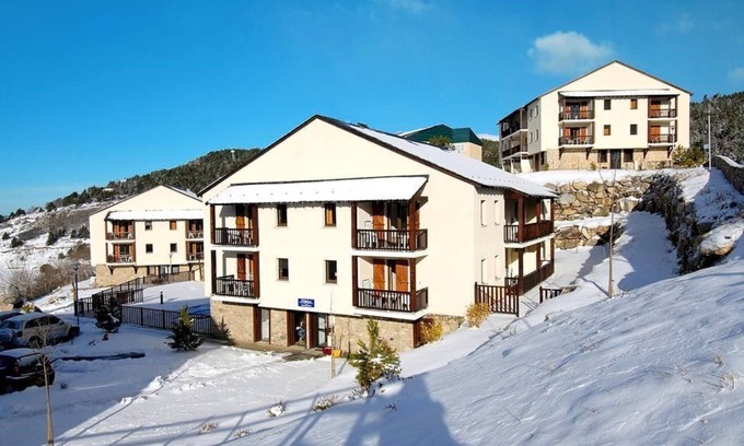 Font-Romeu-Odeillo-Via Apartment | Studio abordable avec cuisinette équipée
