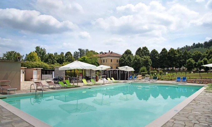 Cardona Apartment | Studio Apartment 'Dimora Il Feudo Apt 29' with Shared Pool