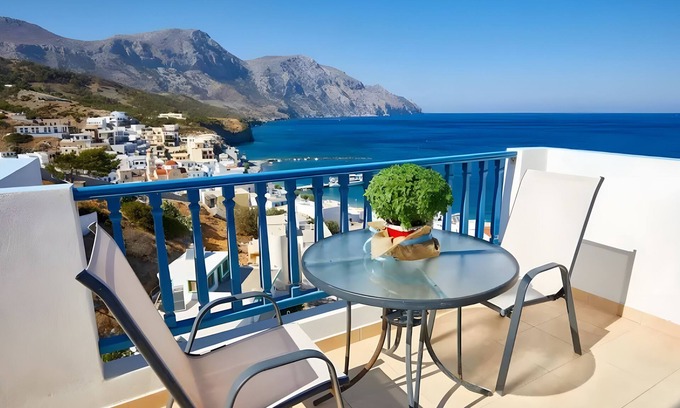 Diafani Apartment | Studio Apartment 'Triple No 1' with Sea View, Wi-Fi and Air Conditioning