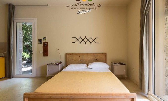 Il Monte Apartment | Studio Apartment with kitchenette, patio and private parking