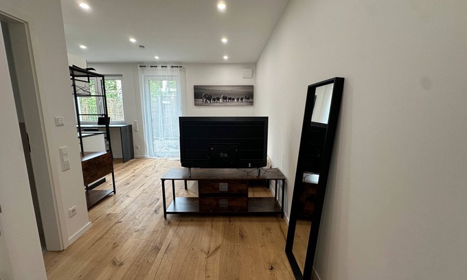 Hochzoll-Nord Apartment | Studio 'Ay Homes 01' with Wi-Fi