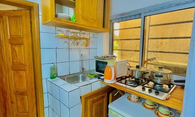 Douala Apartment | Studio B2,B-ssadi Santa Lucia,wifi, canal, gardien