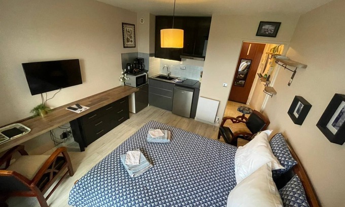 Courseulles-sur-Mer Apartment | Studio Belle Vue Mer